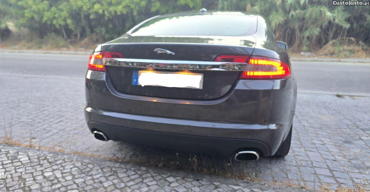 Jaguar XF 2.7d 207cv Luxury Premium 200 mil km — fotografia 7