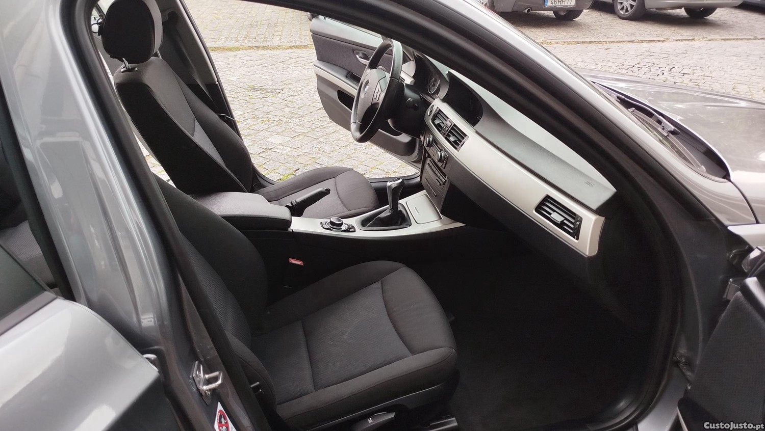 BMW 318 d Touring — fotografia 7