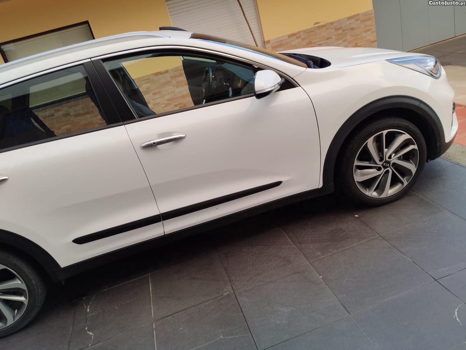 Kia Niro HEV Tech 1.6 GDI EcoHybrid — fotografia 10