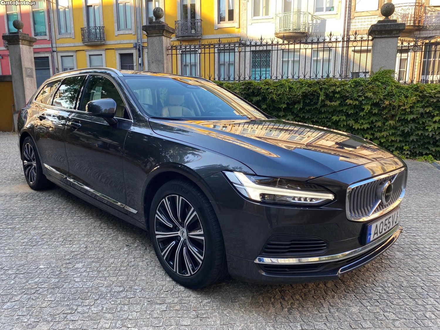 Volvo V90 T6 PHEV Inscription Expression AWD - Híbrido Plug-in 350cv — fotografia 9