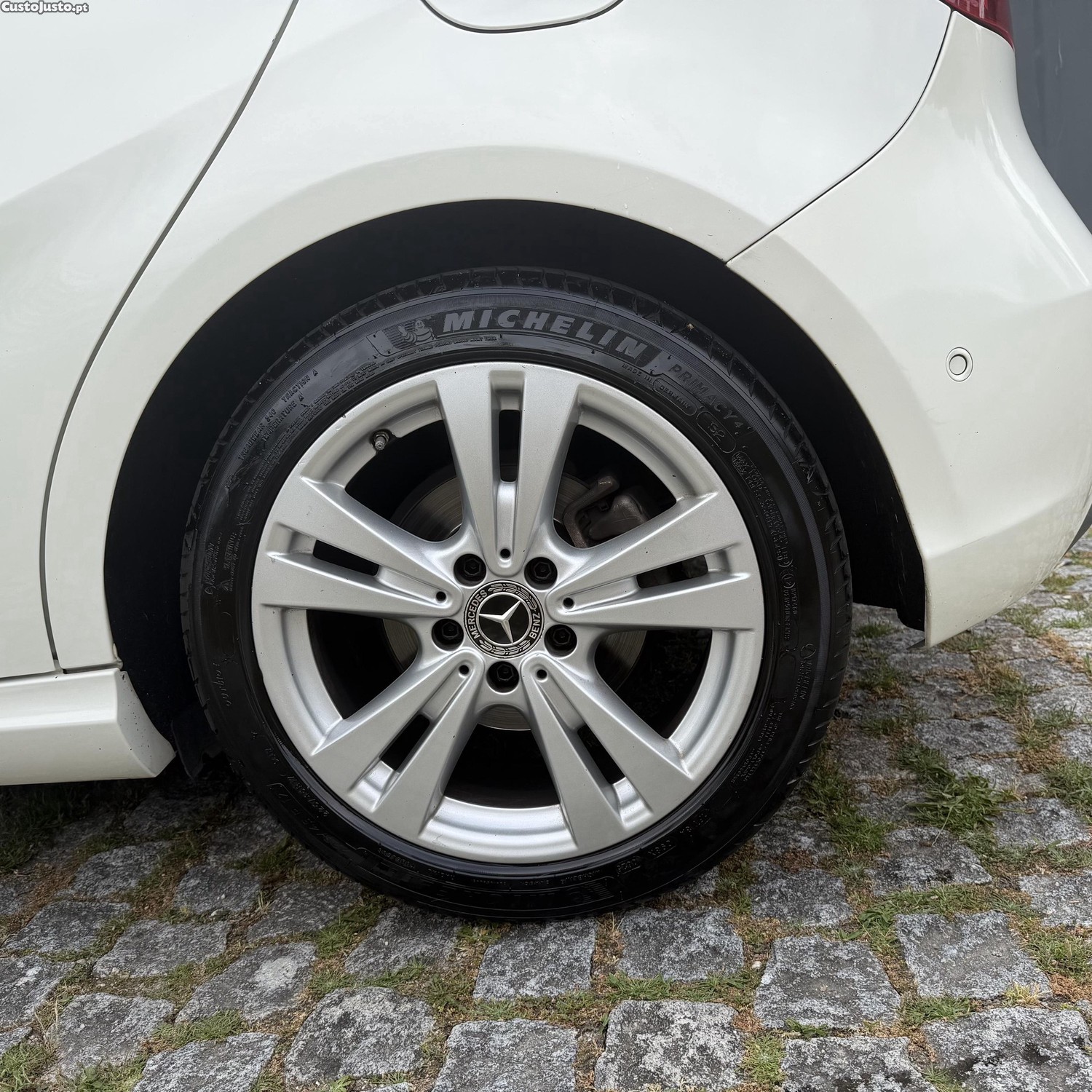 Mercedes-Benz A 200 Urban — fotografia 7