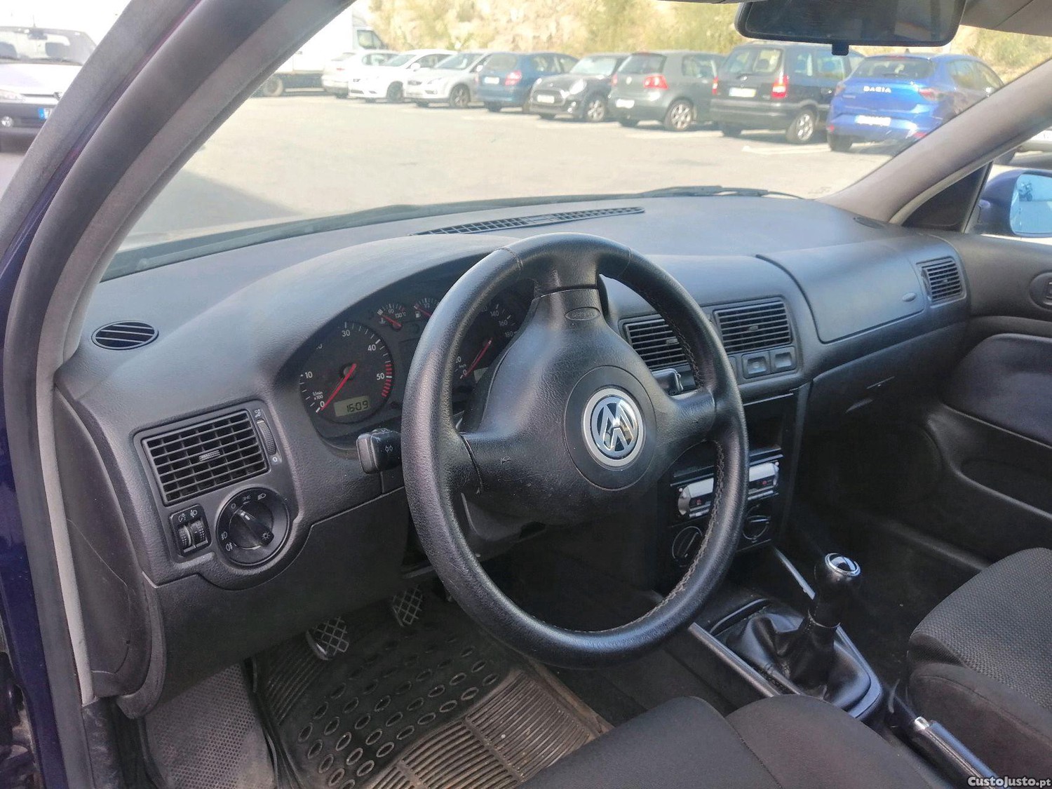 Volkswagen Golf 4 — fotografia 4