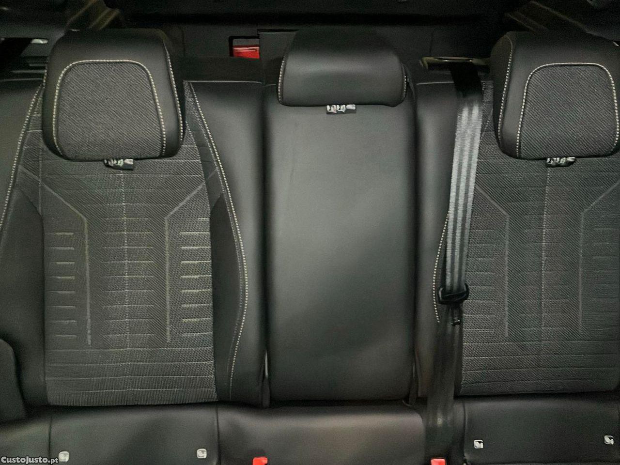Peugeot 3008 1.2 Hybrid Allure e-DCS6 — fotografia 8