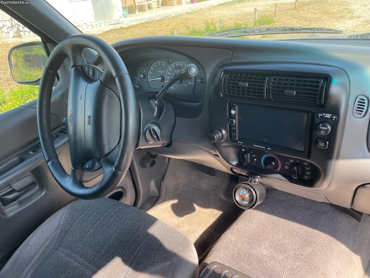 Ford Explorer Gpl — fotografia 3