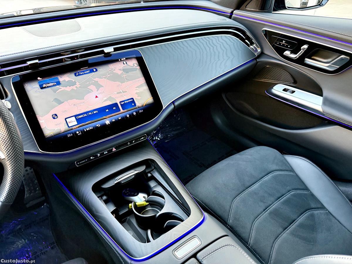 Mercedes-Benz E 300 AMG Package Plug-In Hybrid — fotografia 44