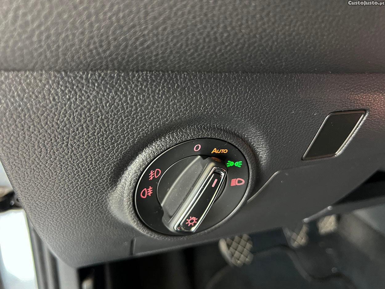 SEAT Ibiza 1.0 TSI FR — fotografia 3