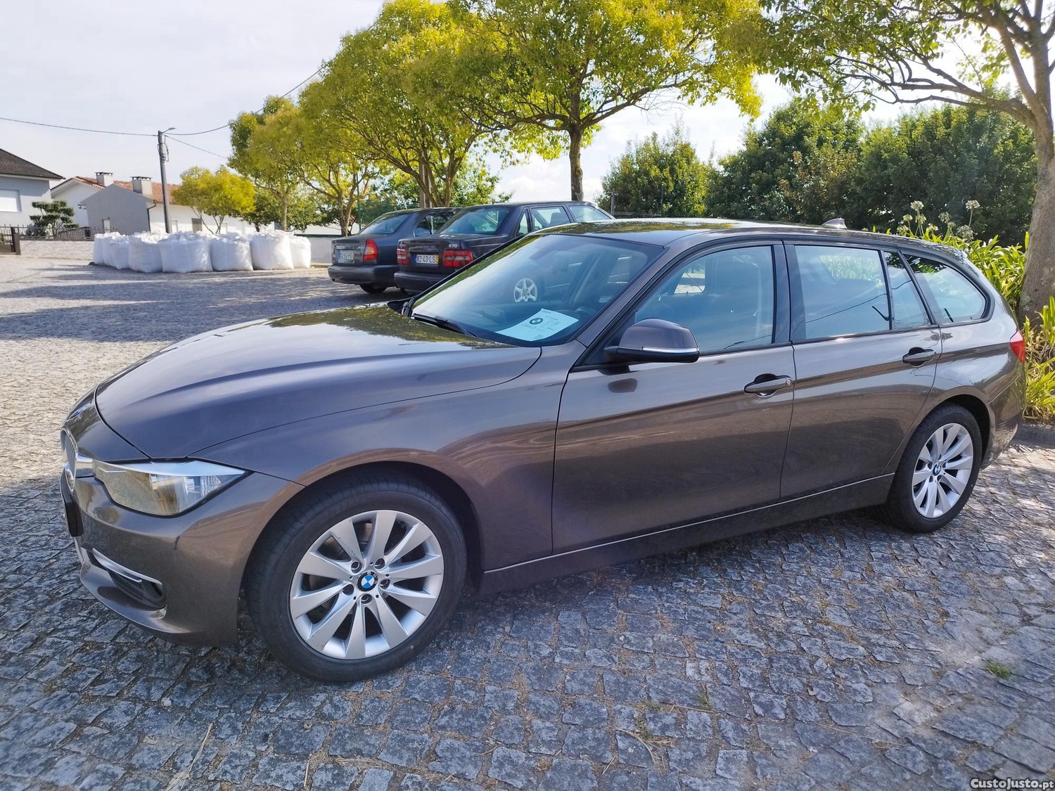 BMW 318 2.0 touring — fotografia 8