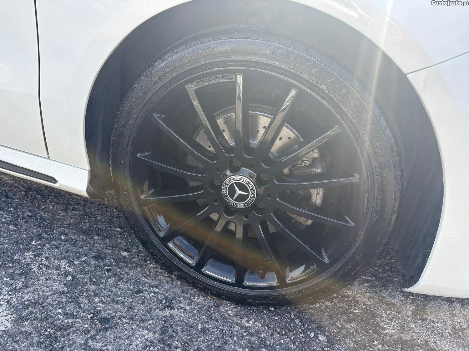 Mercedes-Benz A 180 d AMG Line — fotografia 17