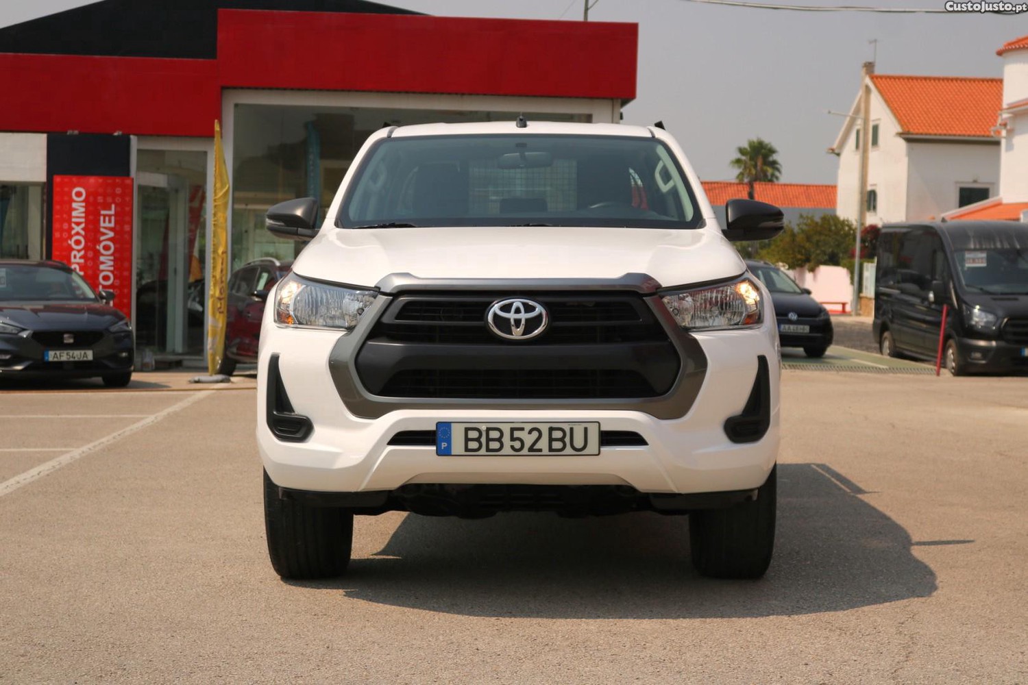 Toyota Hilux 2.4 D-4D 4x4 CD CM 5Lug 150cv - 23 — photo 4