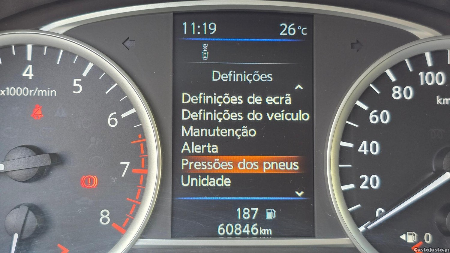 Nissan Micra 1.0 IG-T Acenta — fotografia 10