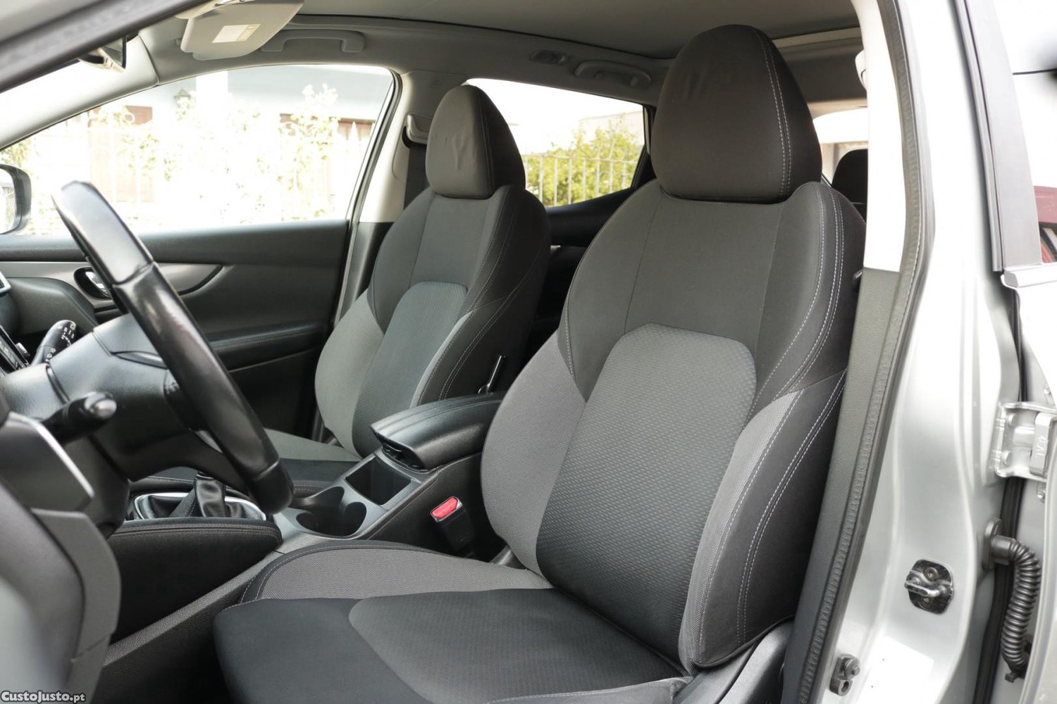 Nissan Qashqai 1.5 DCI N-Connecta 115cv — fotografia 41