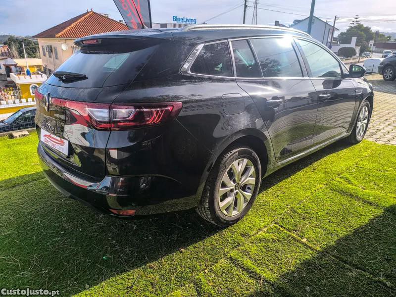 Renault Mégane 1.5 Blue dCi Limited — fotografia 8