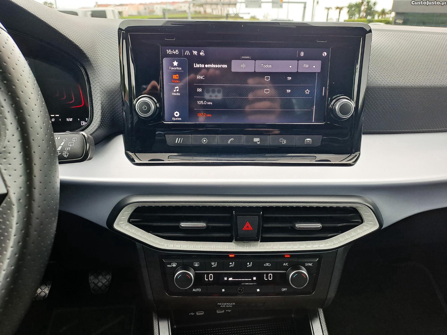 SEAT Ibiza FR 1.0TSI 95CV GASOLINA 2024 — fotografia 11