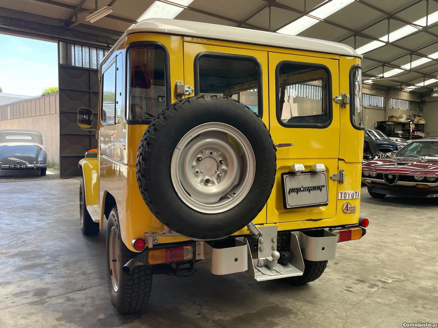 Toyota BJ 40 Cabrio 7 Lug — fotografia 7