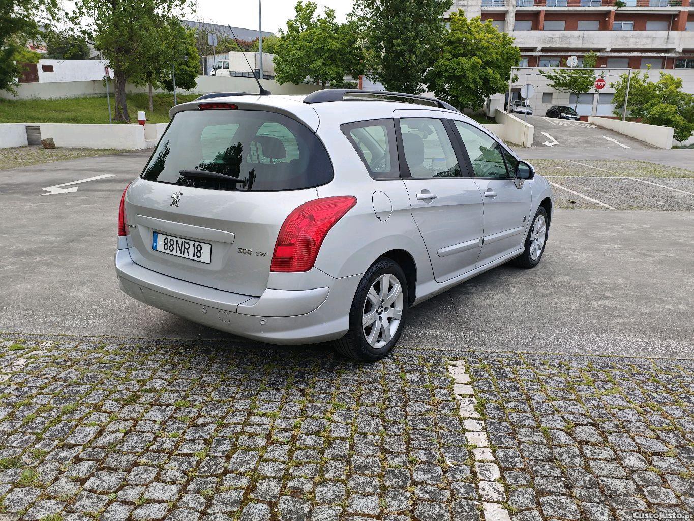 Peugeot 308 SW 1.6 HDI envy — fotografia 8