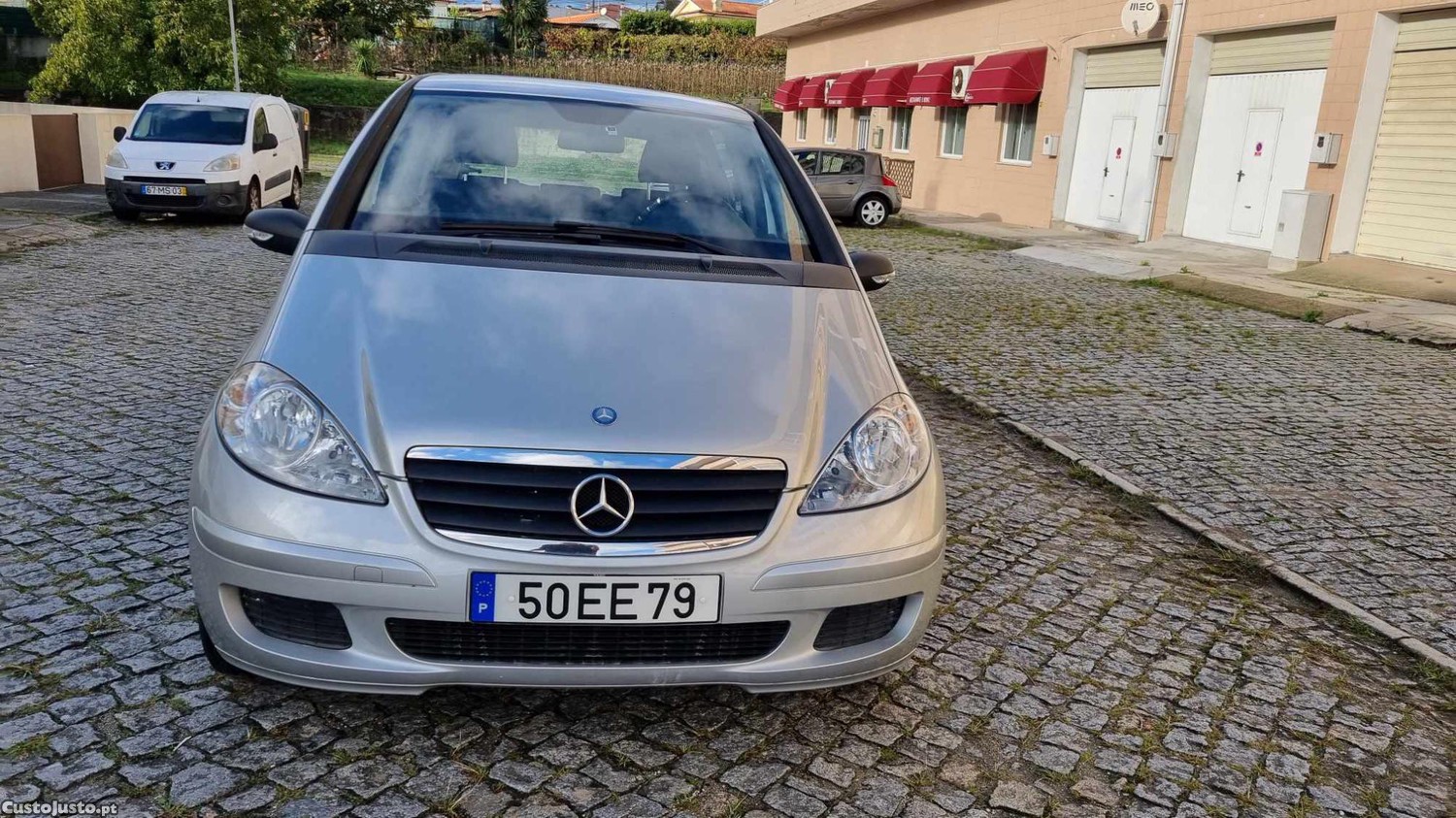 Mercedes-Benz A 150 Elegance muito novo — fotografia 17