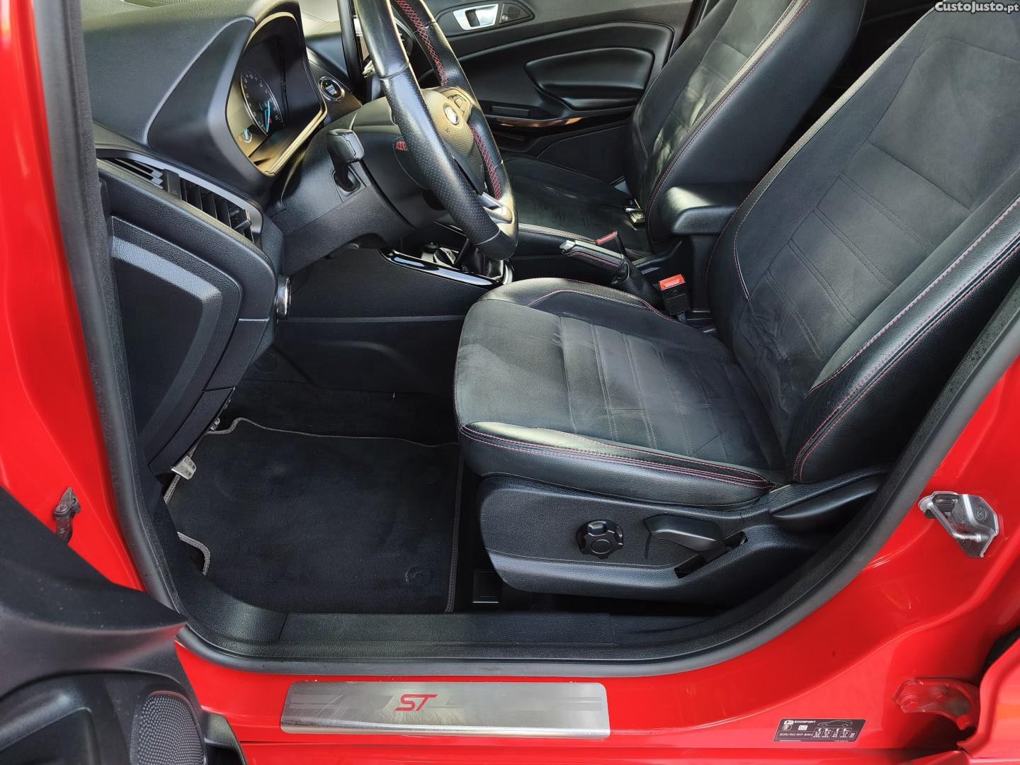 Ford EcoSport 1.0 EcoBoost ST-Line Black Edition — fotografia 2