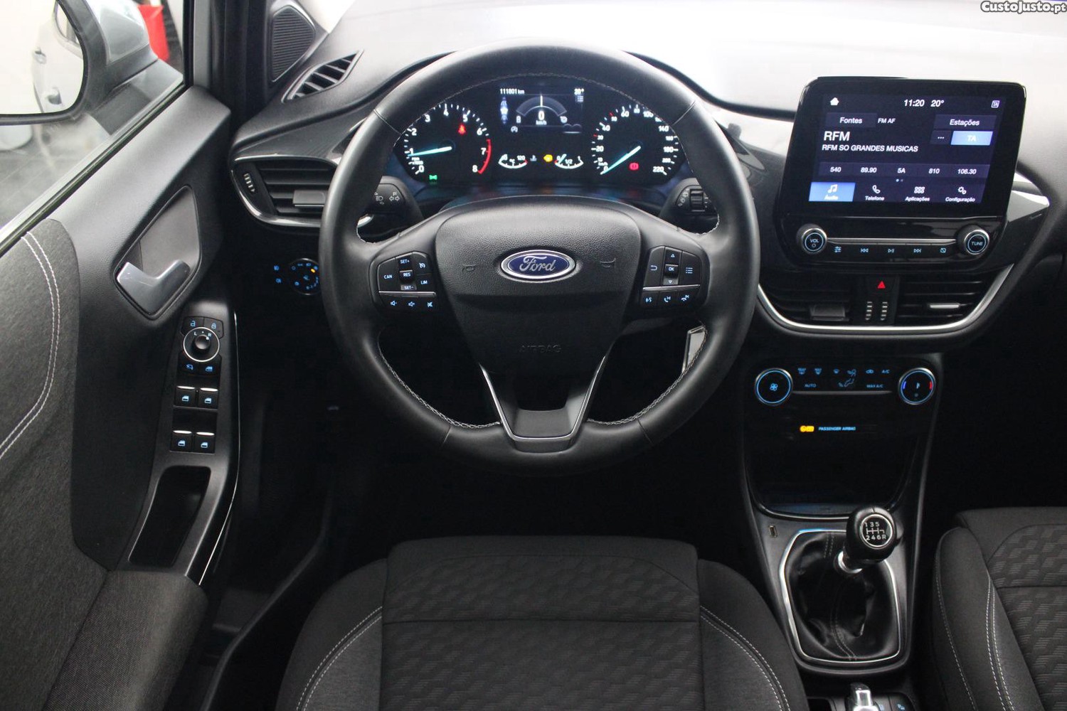 Ford Puma 1.0 ECOBOOST TITANIUM DESIGN — fotografia 26