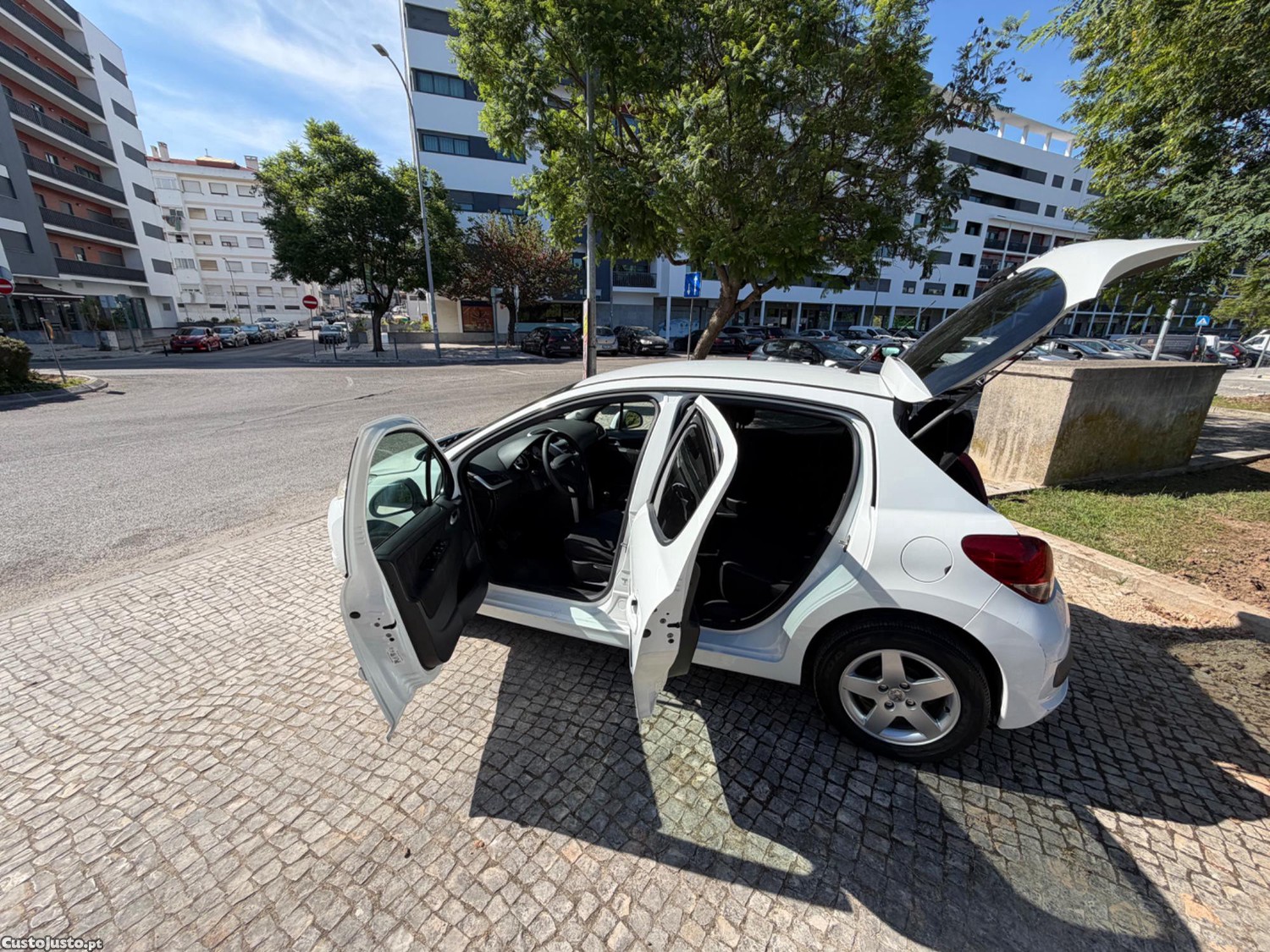 Peugeot 207 1.4 VTI Active — fotografia 5