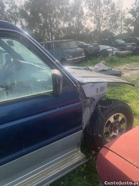 Mitsubishi Pajero Longo Abas largas — photo 3