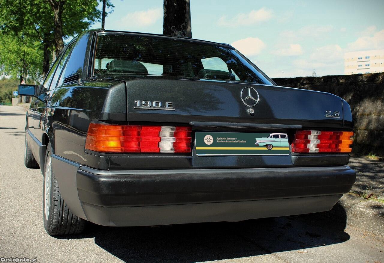 Mercedes-Benz 190 E 2.6 — fotografia 12