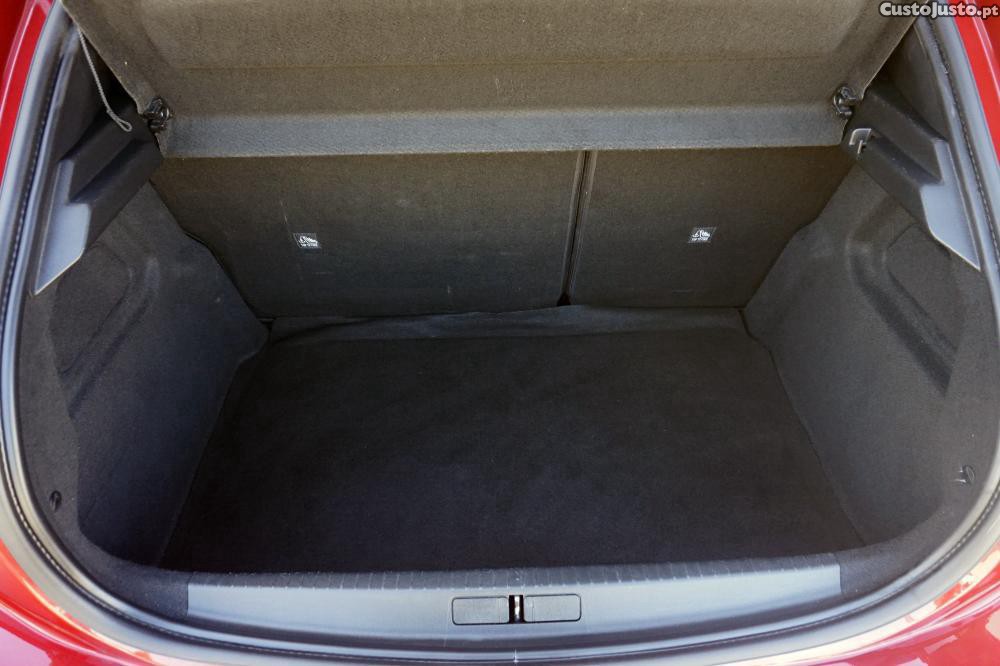 Opel Corsa 1.2 T GS — fotografia 23