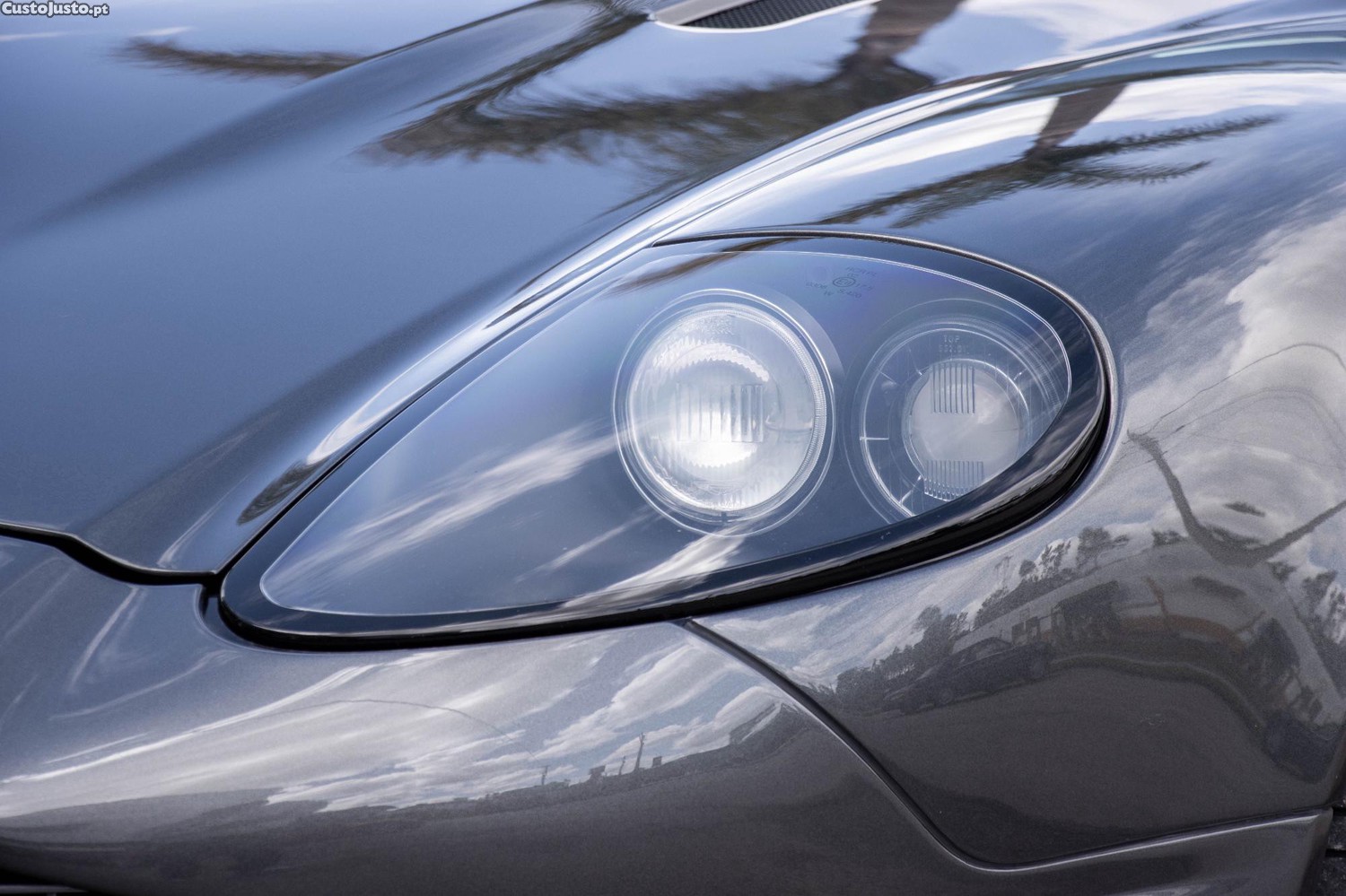 Aston Martin V12 Vanquish S — fotografia 21