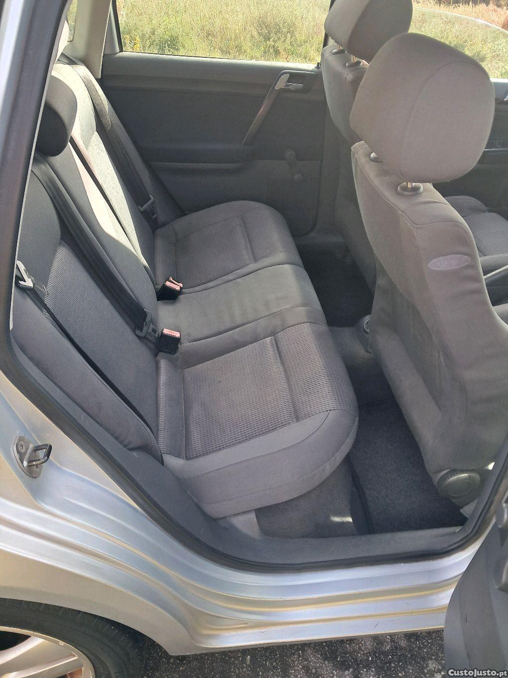 Volkswagen Polo 14 tdi — fotografia 6