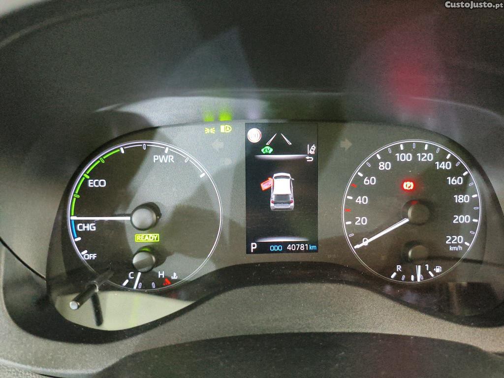 Toyota Yaris 1.5 HDF Comfort Auto 115cv — fotografia 18