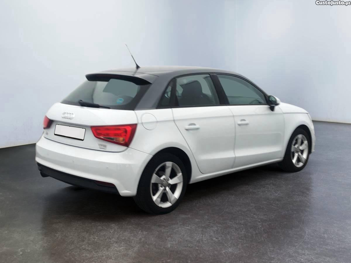 Audi A1 Sportback 1.0 TFSI ultra S tronicAmbition — fotografia 8