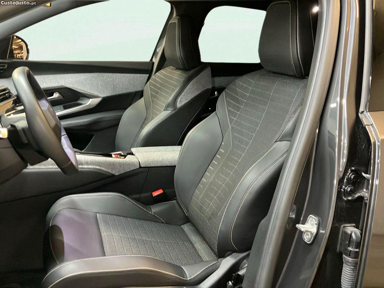 Peugeot 3008 1.2 Hybrid Allure e-DCS6 — fotografia 12