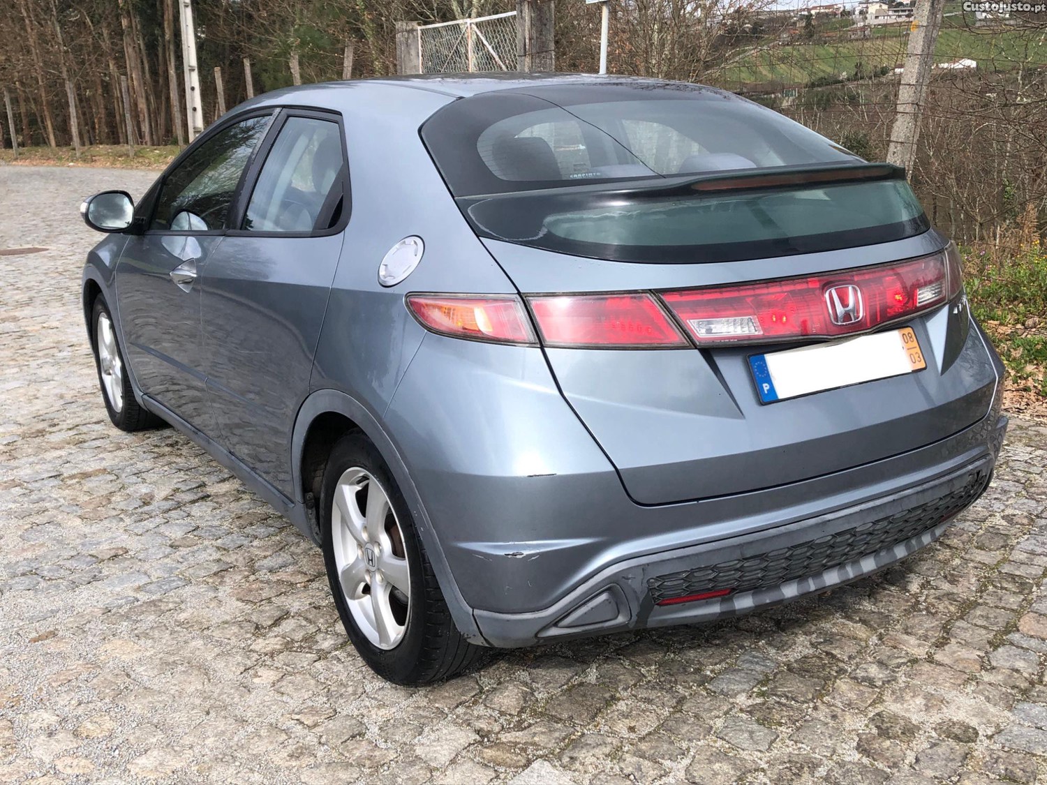 Honda Civic 1.4 — fotografia 5
