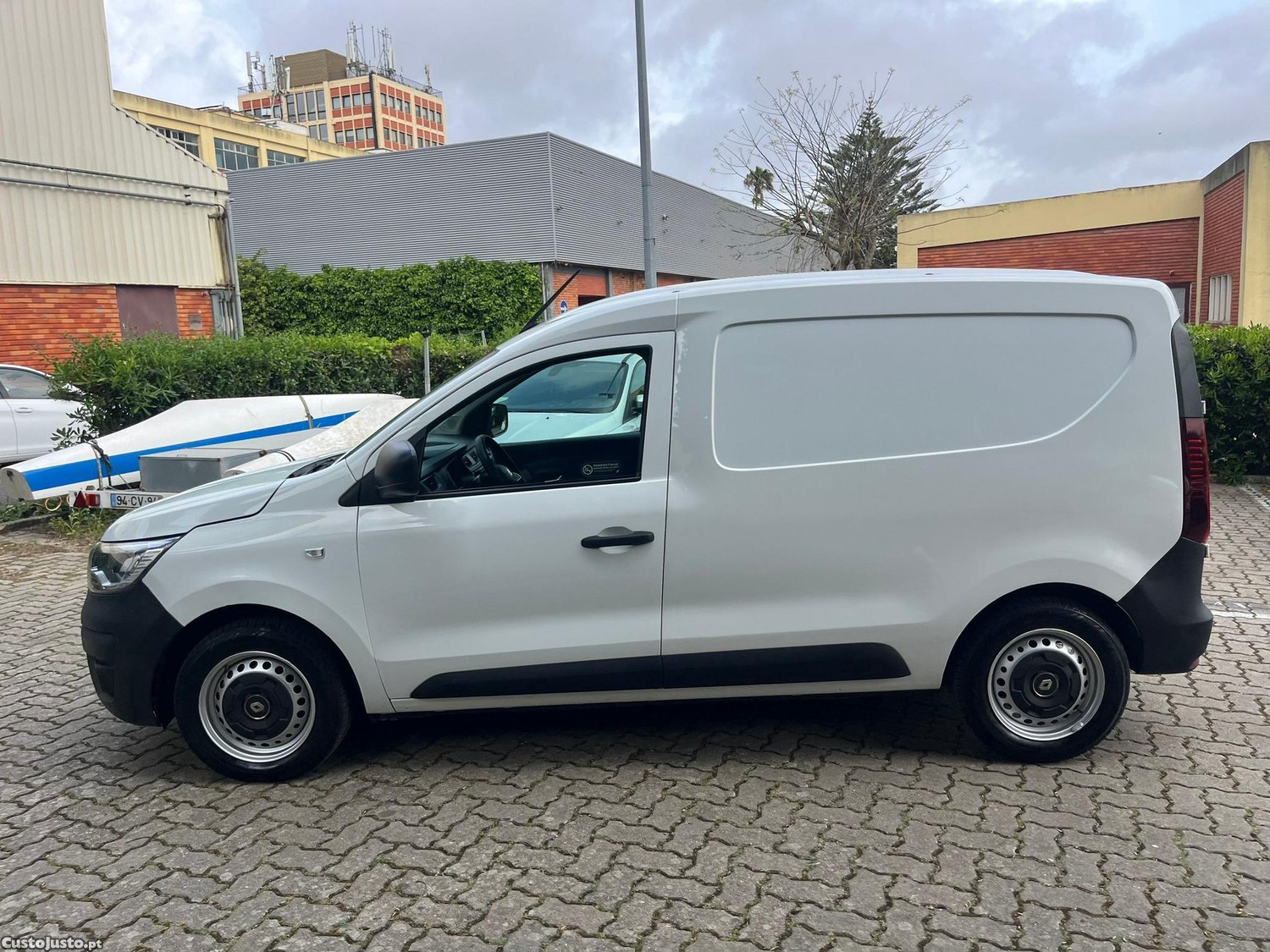 Renault Kangoo 1.5 Blue dCi Authentic — fotografia 8