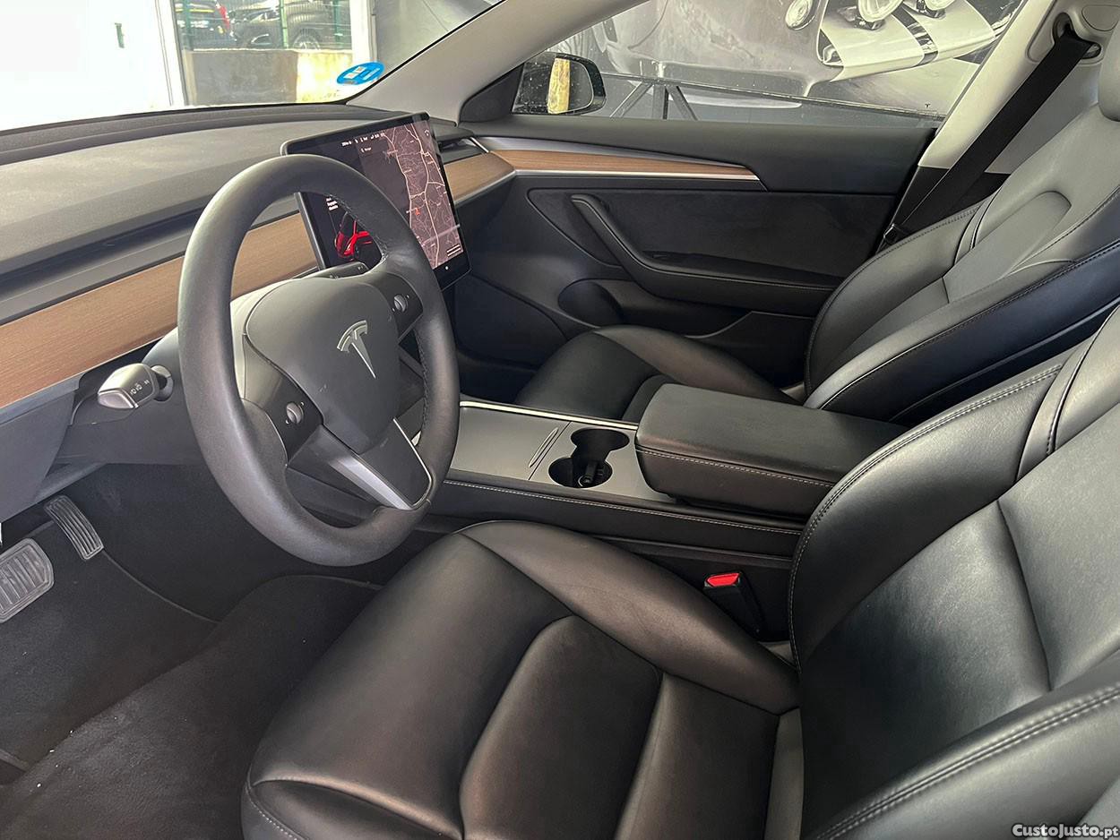 Tesla Model 3 Long Range Tração Integral — fotografia 12