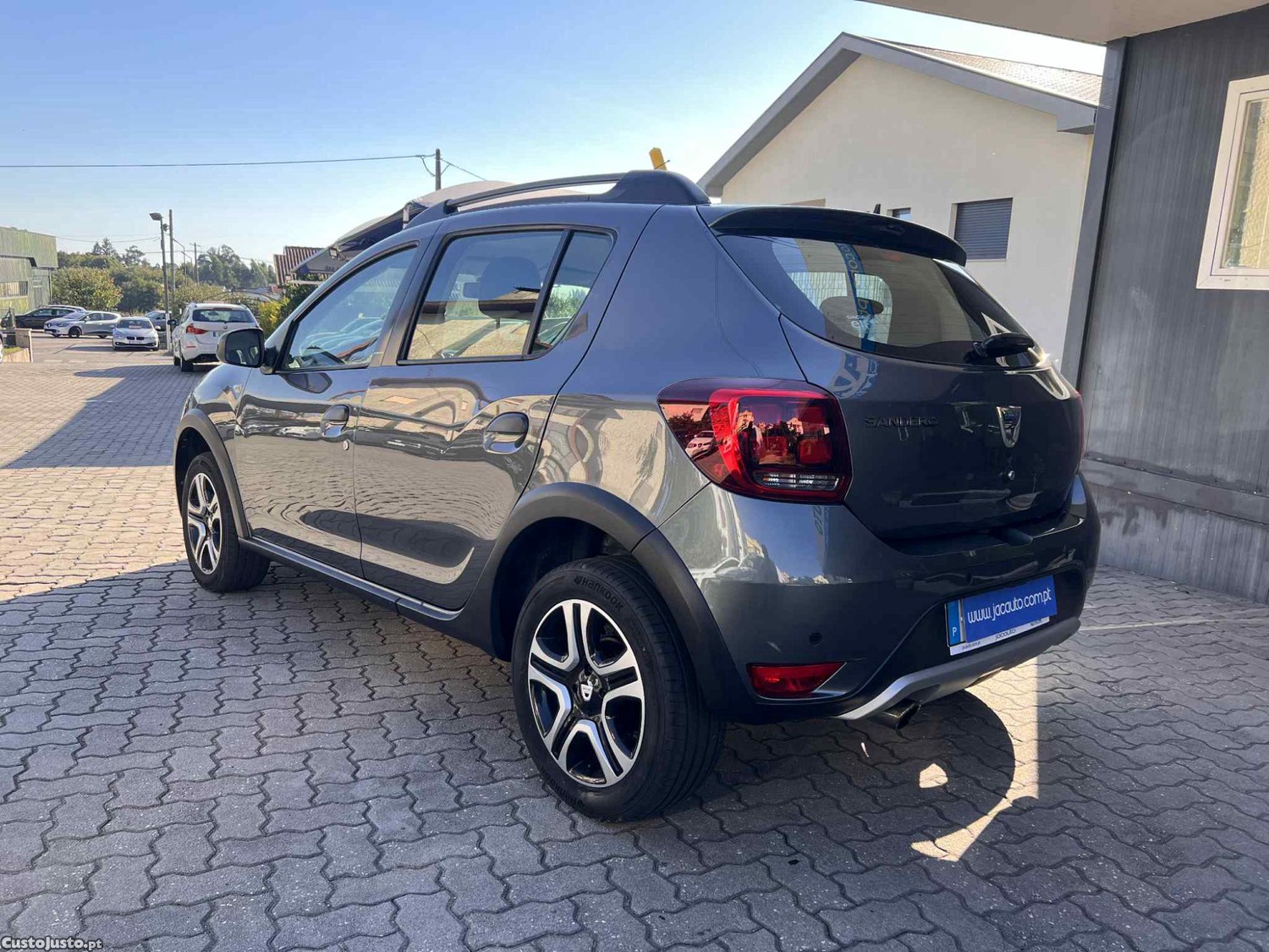 Dacia Sandero 0.9 Tce Stepway Bi-Fuel - 18 — photo 3