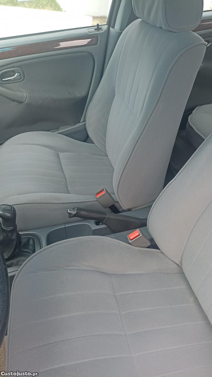 Rover 400 1.4 — fotografia 4