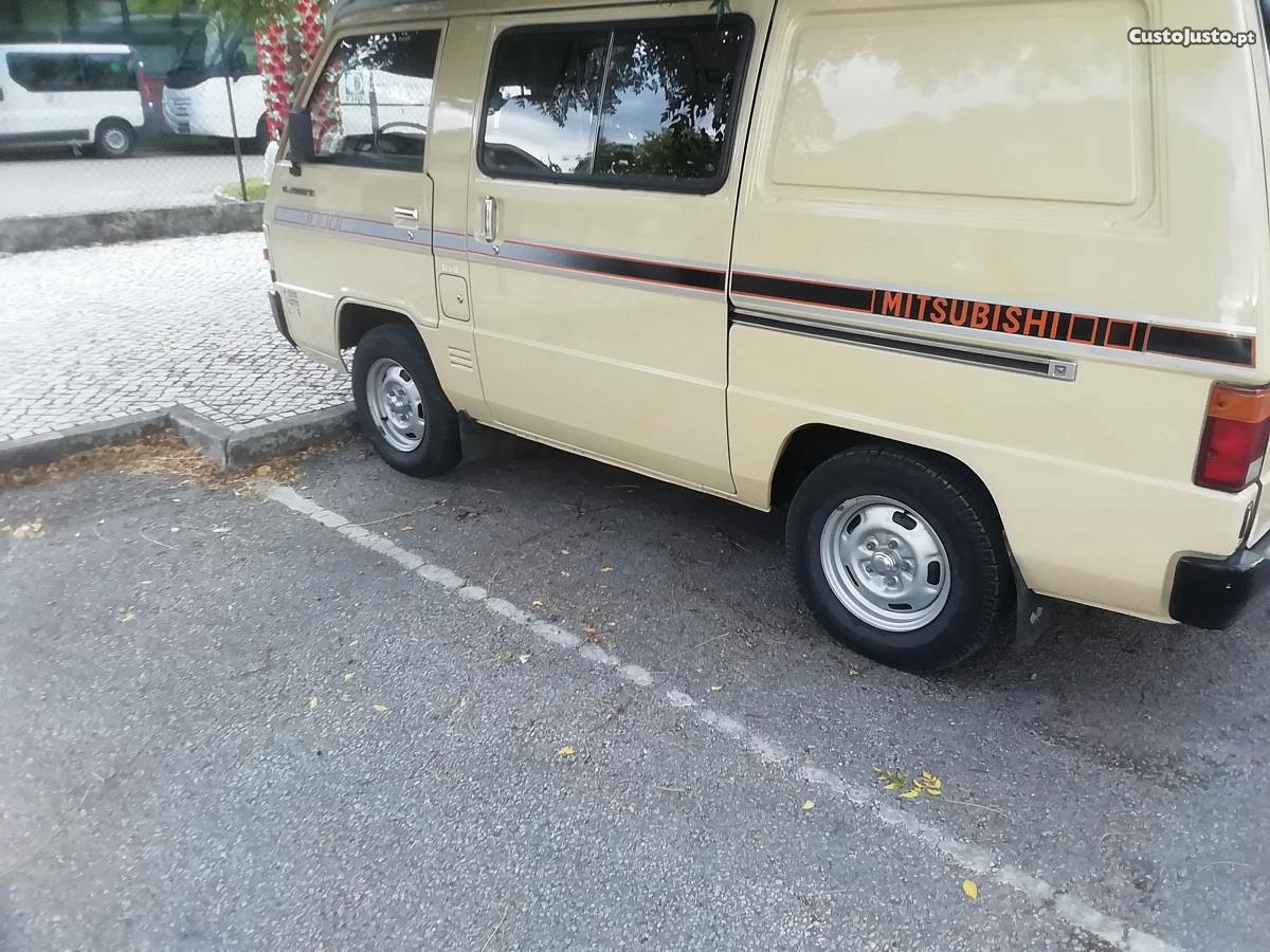 Mitsubishi L300 Delica — fotografia 10