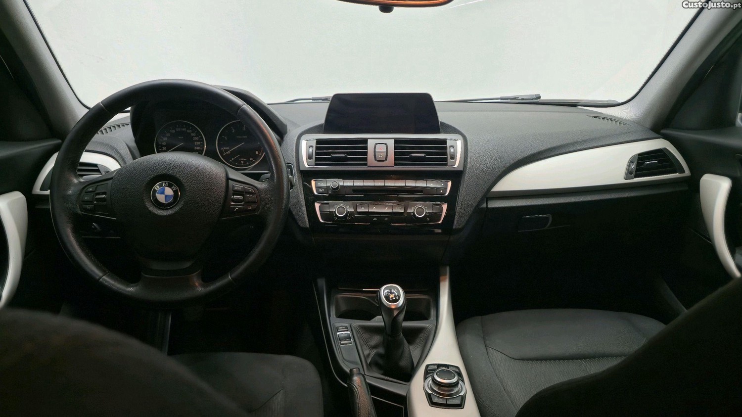 BMW 116 Diesel Sport — fotografia 6