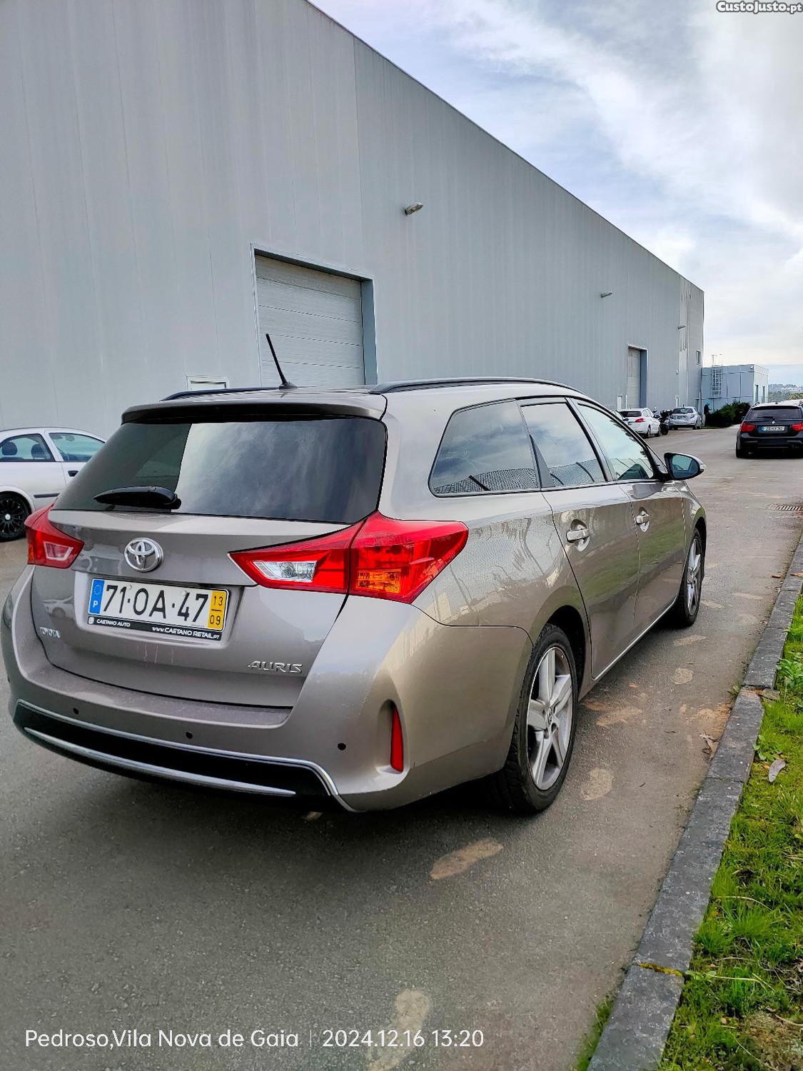 Toyota Auris 1.4 D-4D — fotografia 9