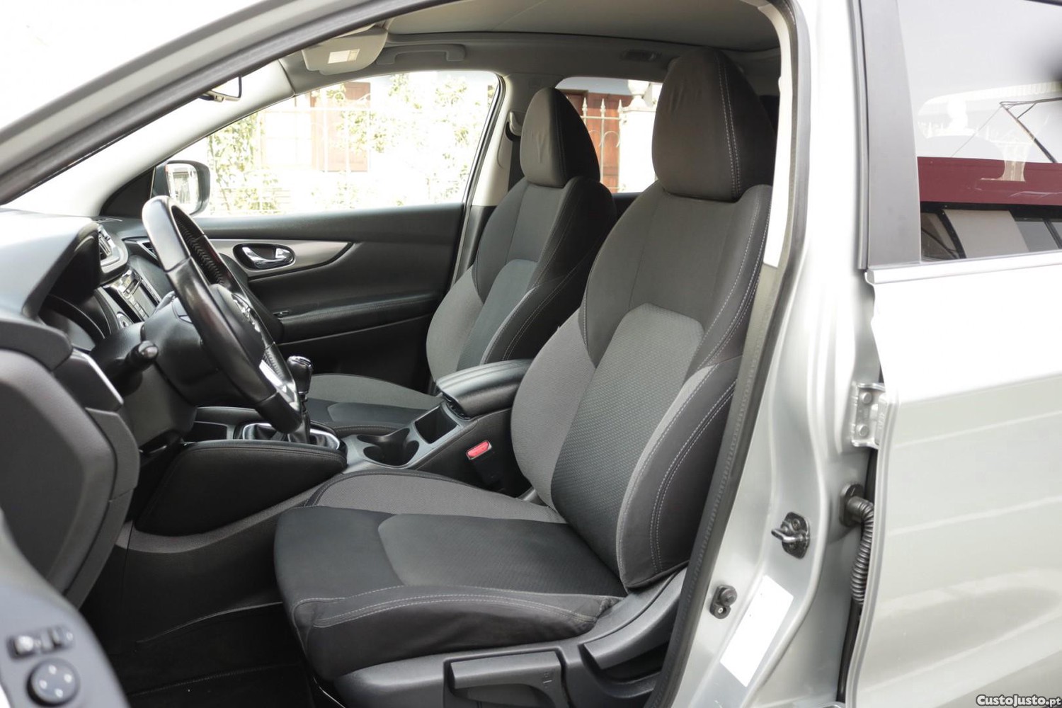Nissan Qashqai 1.5 DCI N-Connecta 115cv — fotografia 42