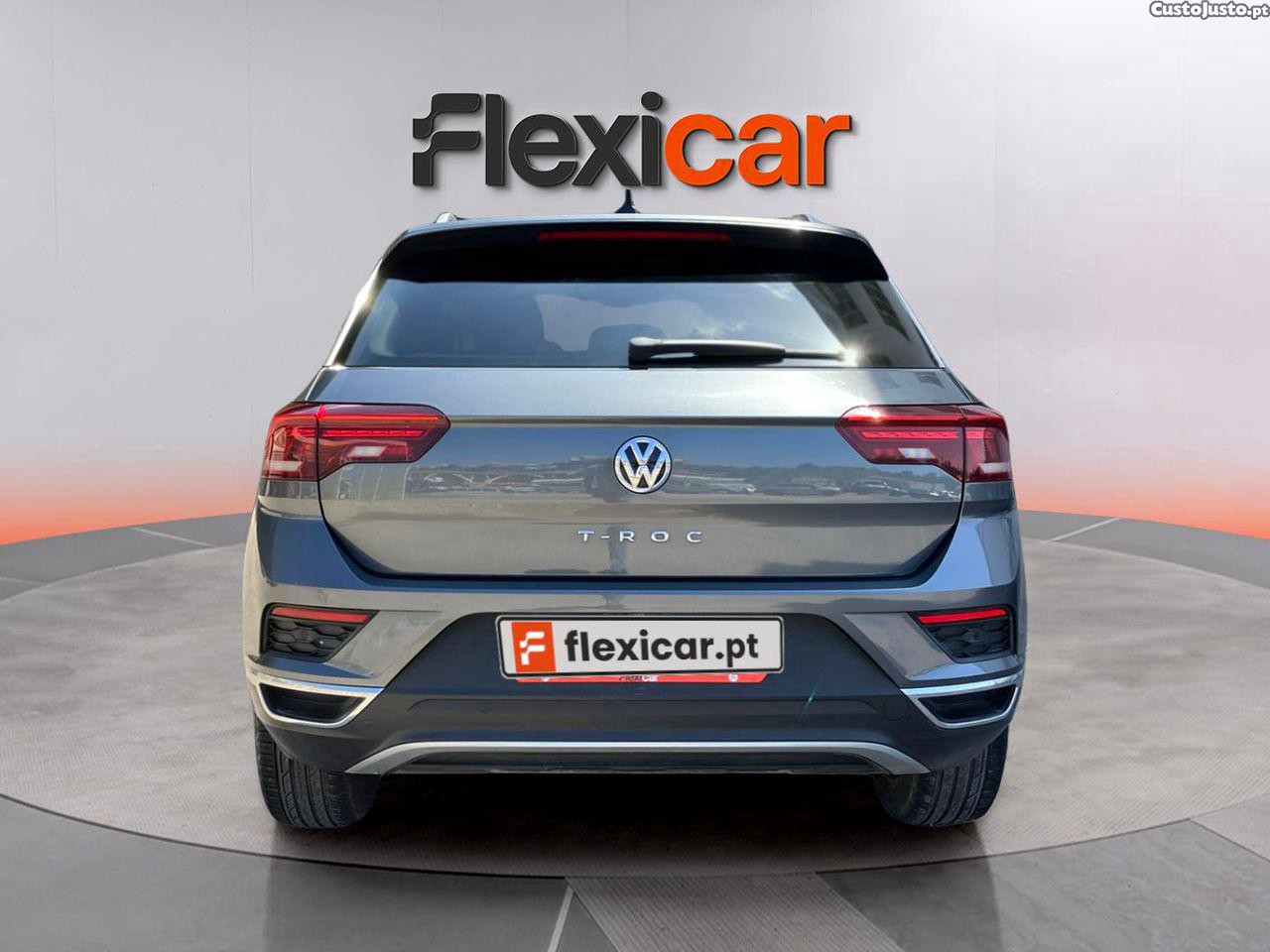 Volkswagen T-Roc 1.5 TSI Sport DSG — fotografia 14