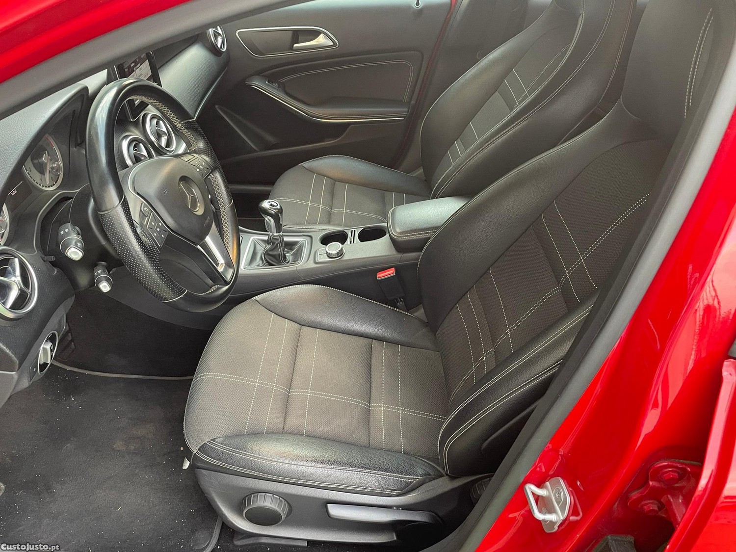 Mercedes-Benz A 180 CDi BlueEfficiency AMG Sport — fotografia 9