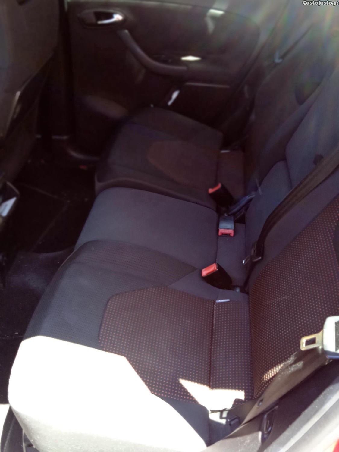 SEAT Altea Xl — fotografia 3