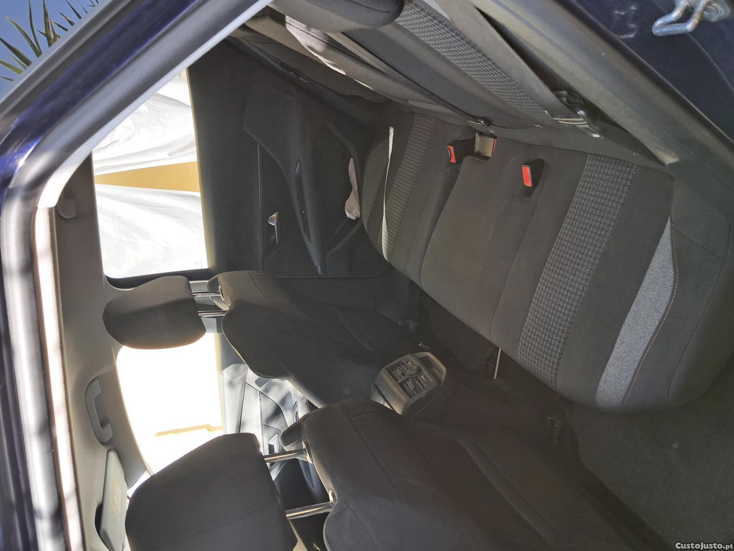 Peugeot 3008 1.6 BlueHDI 120 CV — fotografia 3