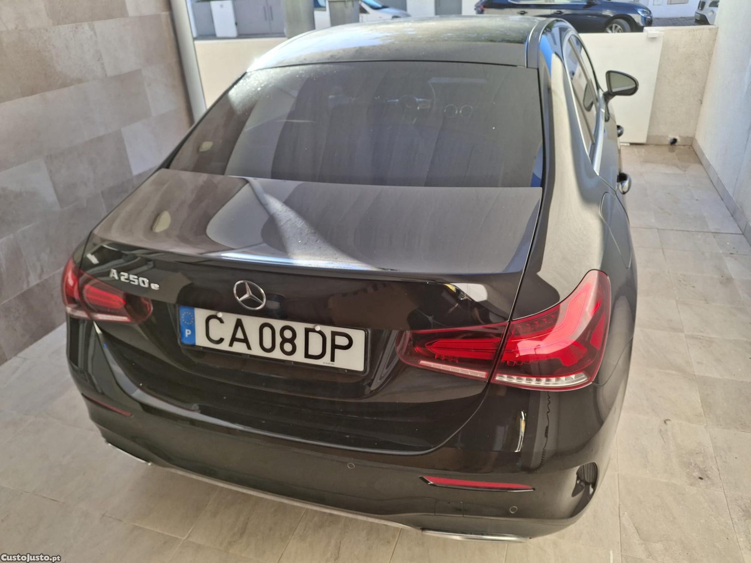 Mercedes-Benz A 250 A250e AMG - 22 foto 4