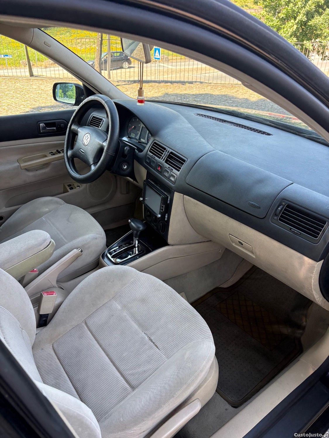 Volkswagen Jetta Automático 1.9 Tdi 90cv — fotografia 15