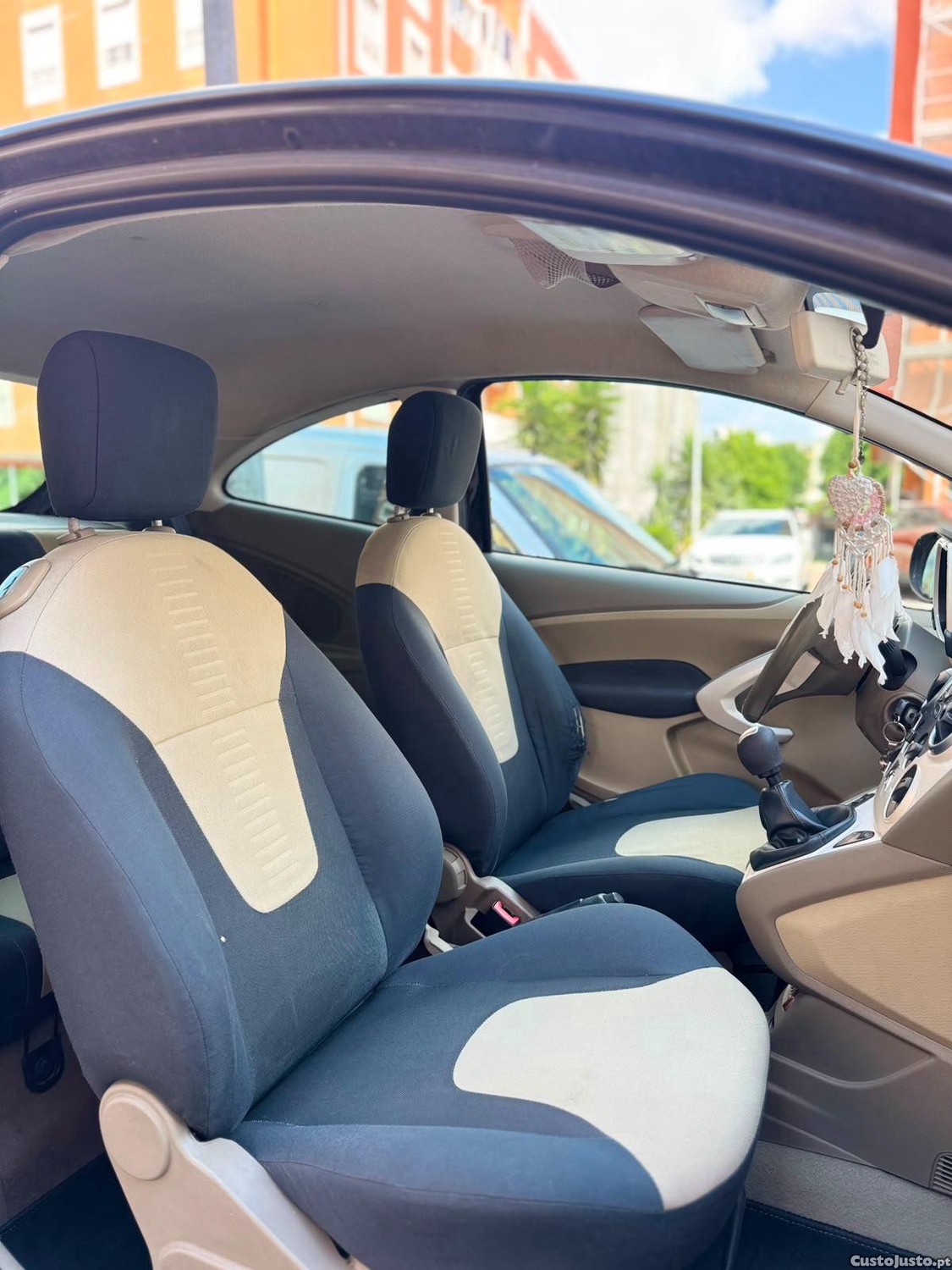 Ford KA 3 portas — fotografia 6