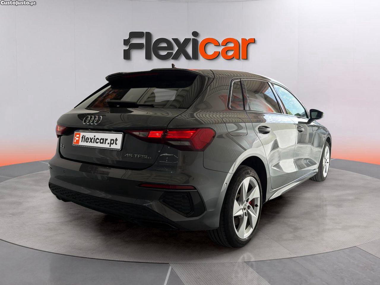 Audi A3 Sportback 45 TFSIe S line — fotografia 20