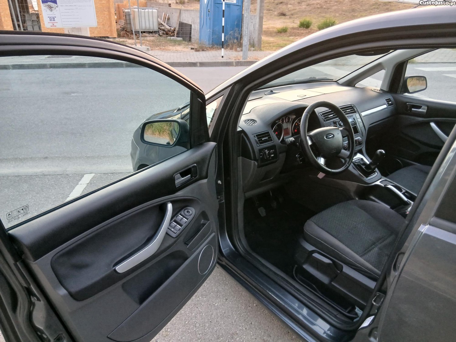 Ford C-Max 1.6 tdci 110cv Nacional 1dono titanium — fotografia 2