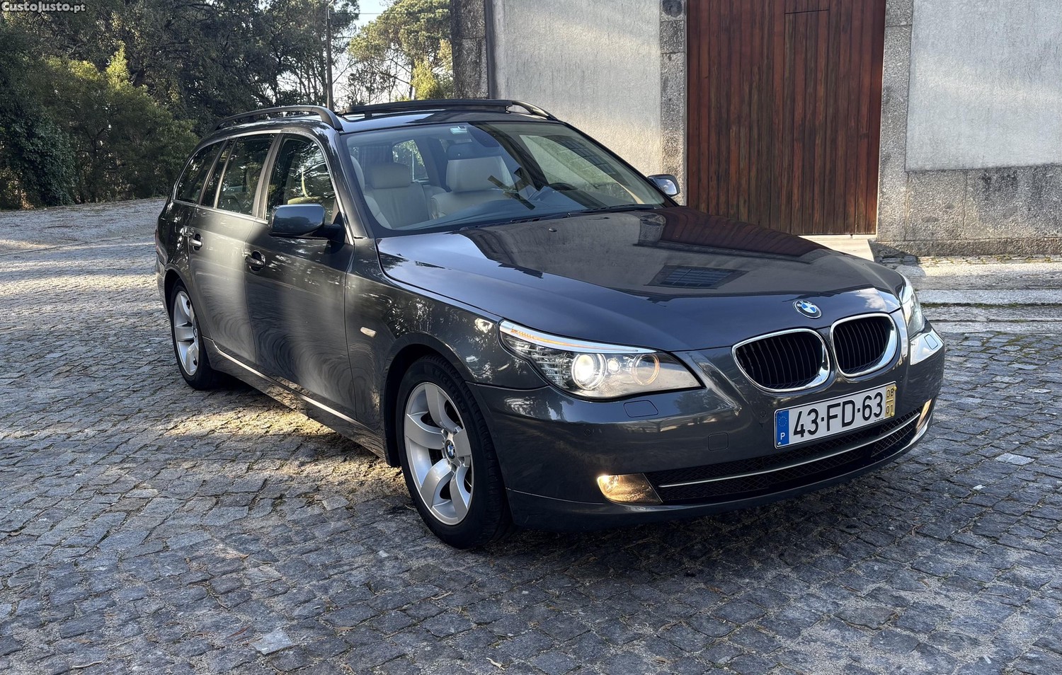 BMW 520 D LCI Touring — fotografia 11